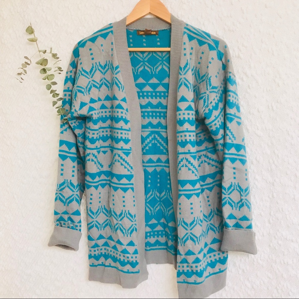 COLOR COMBO! Teal and gray robe-ish sweater